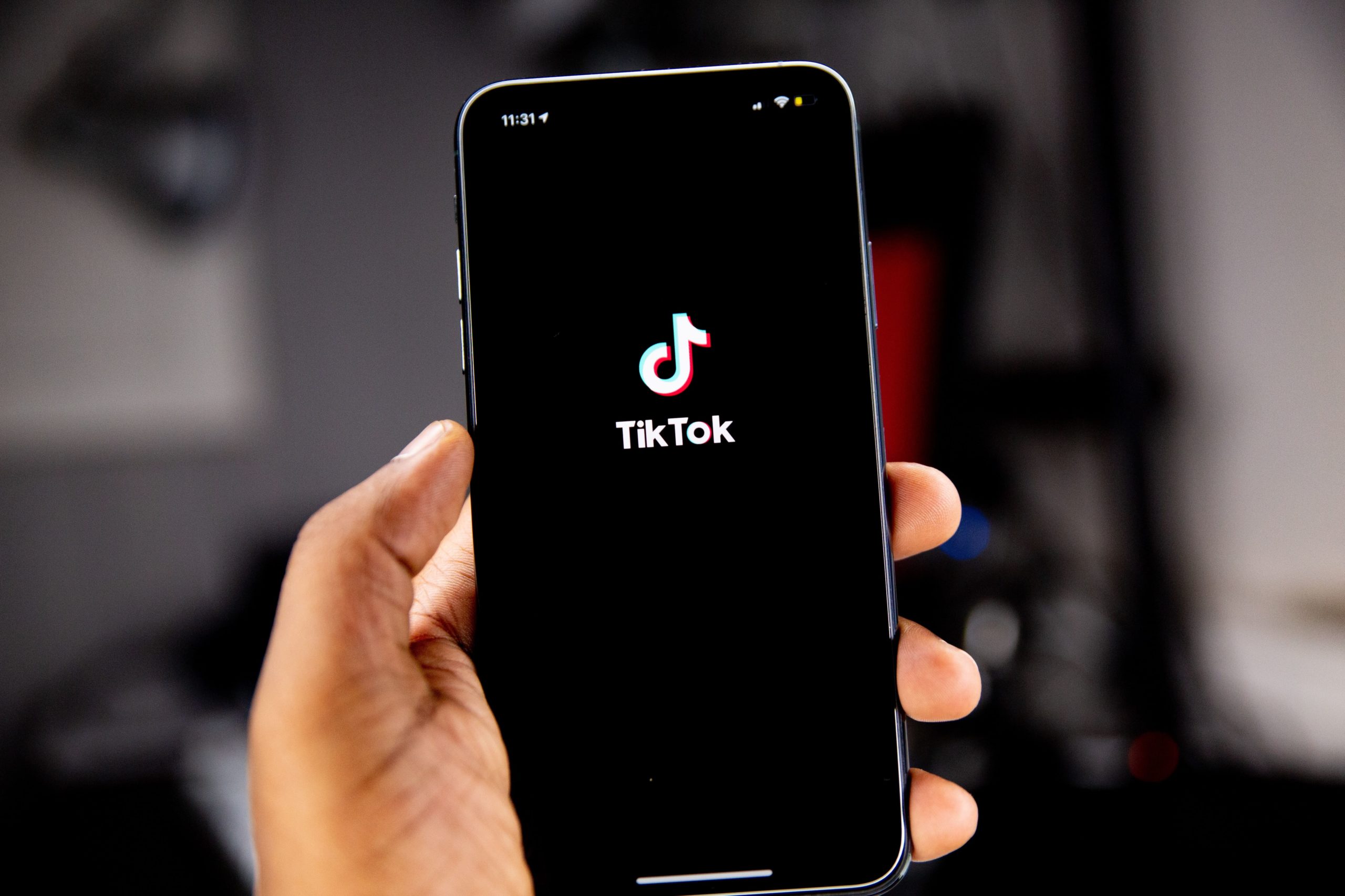 TikTok-Trend: Was ist die 369 Manifestation Methode?