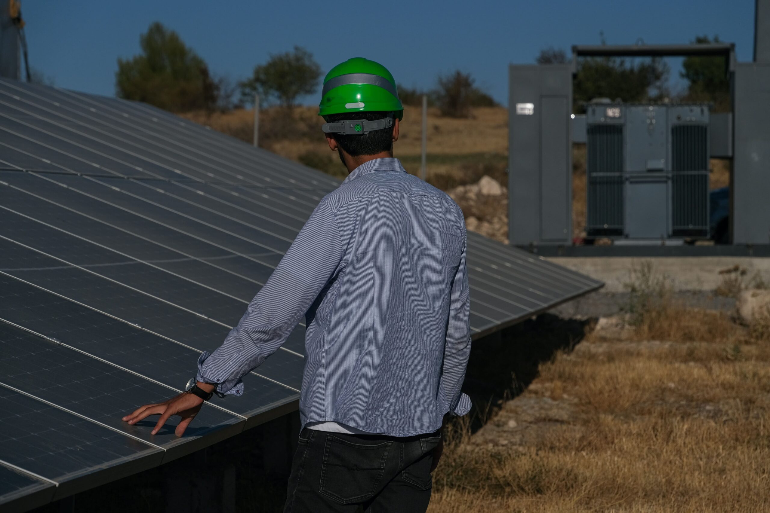 Solarenergie Vorteile Gewerbe: Gewerbebetriebe nachhaltig stärken