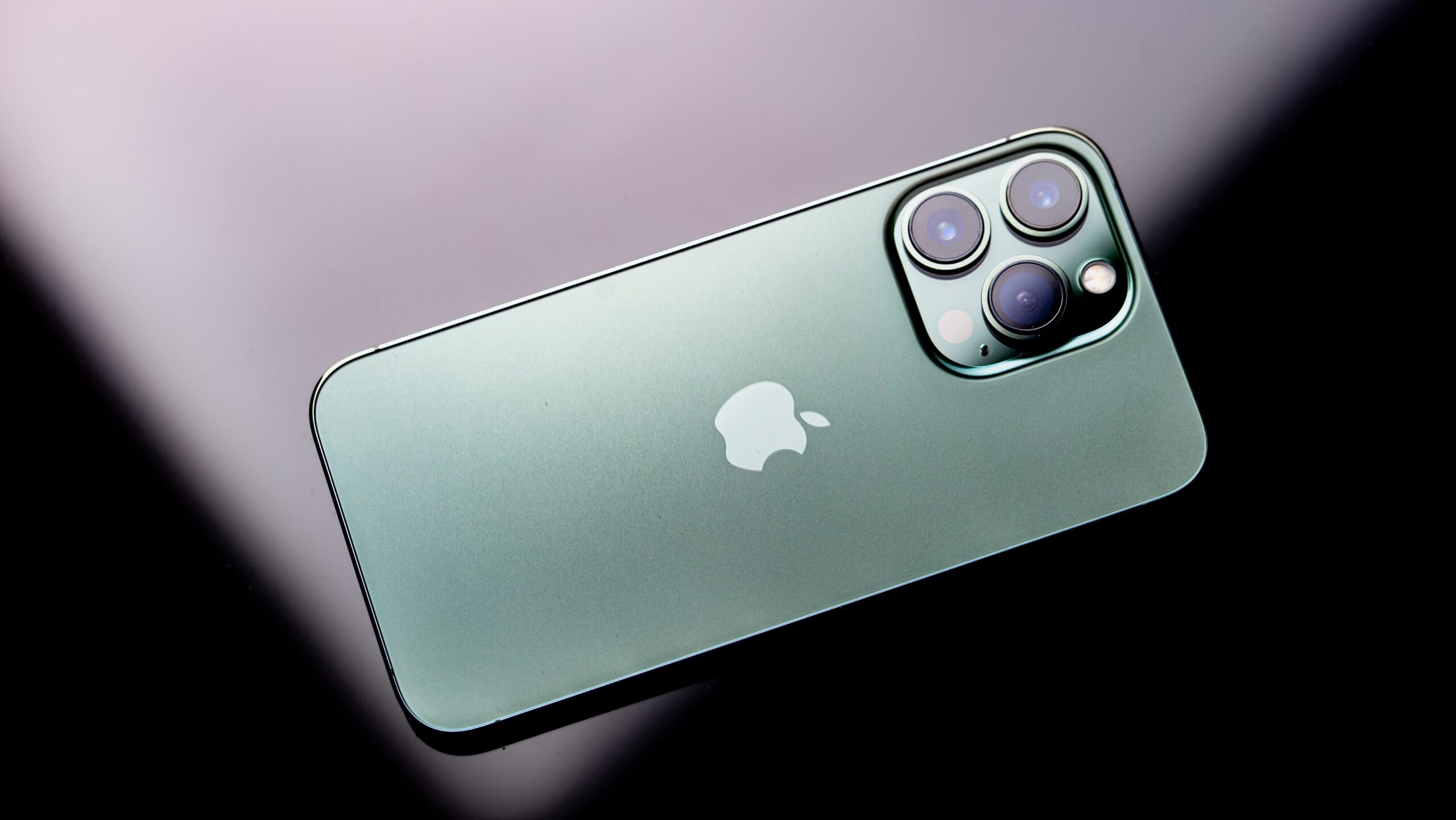 iPhone 18 Pro: Was ist wirklich neu? 1 photoshoot4you iphone 7481400 edited scaled